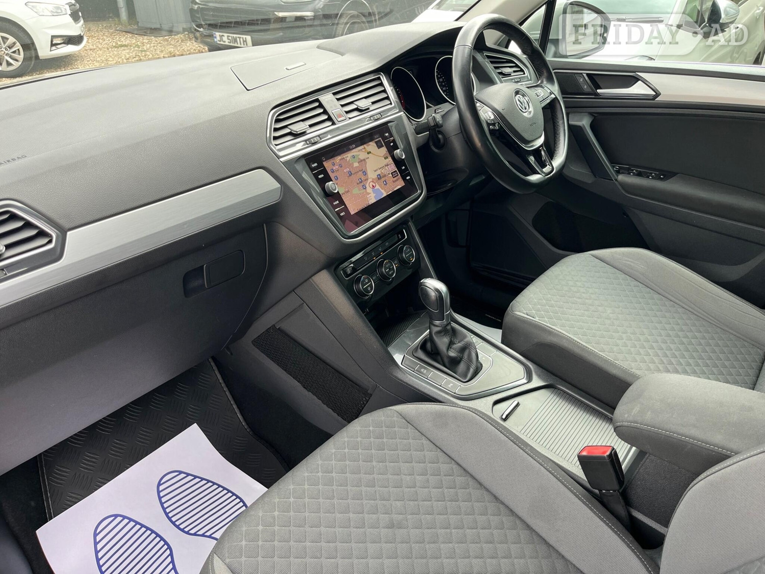 Volkswagen Tiguan 2017 - Cars in Farnham