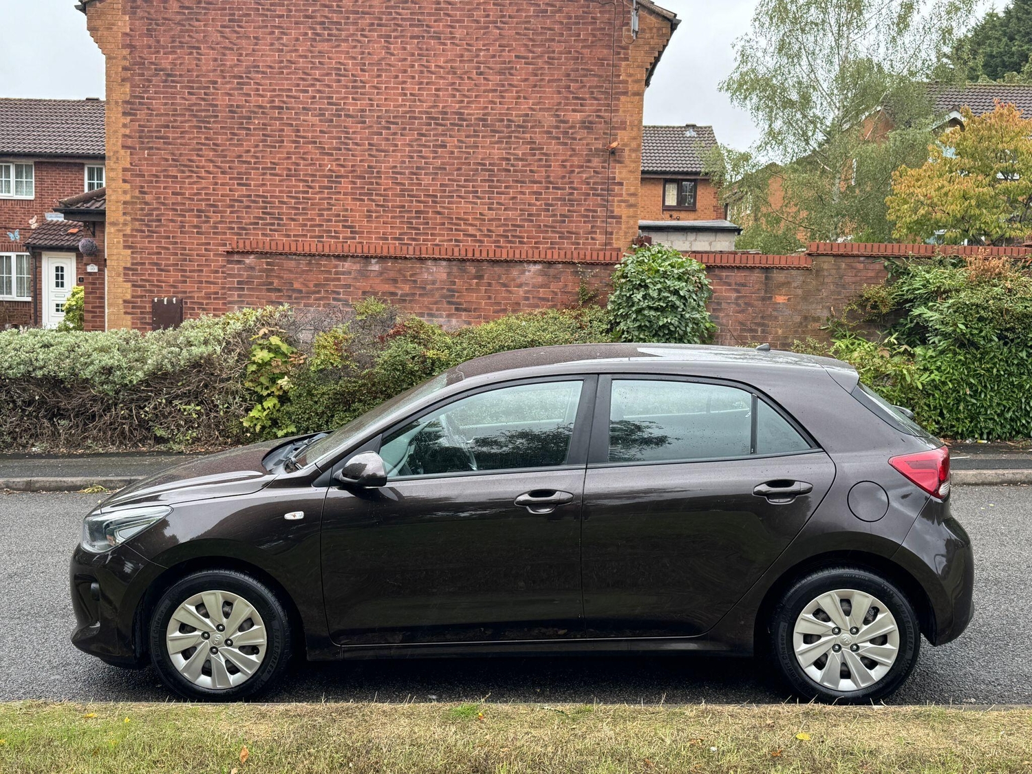 Kia Rio 2019 - Cars in Birmingham