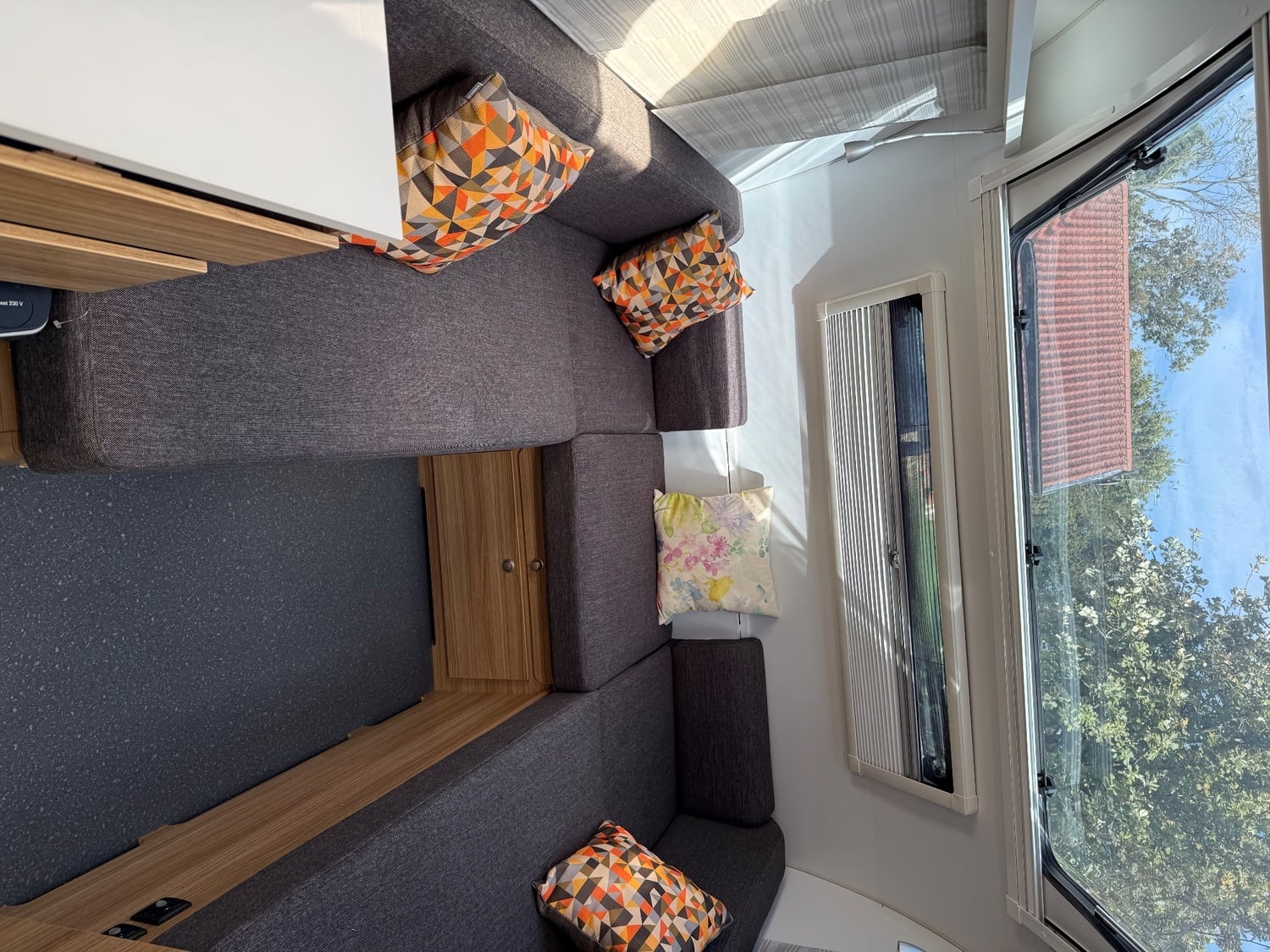[ berth ]Adria Action 361 LT