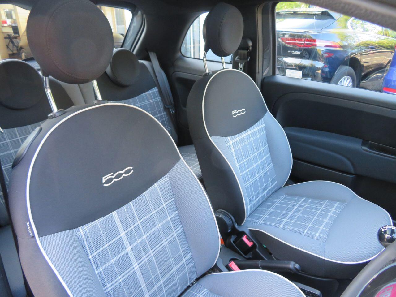 2020 FIAT 500 1.0 MHEV Lounge Hatchback 3dr Petrol Manual Euro 6 (s/s) (70 bhp) SUNROOF + 7" APPLE CARPLAY + DAB - Cars in Horsham