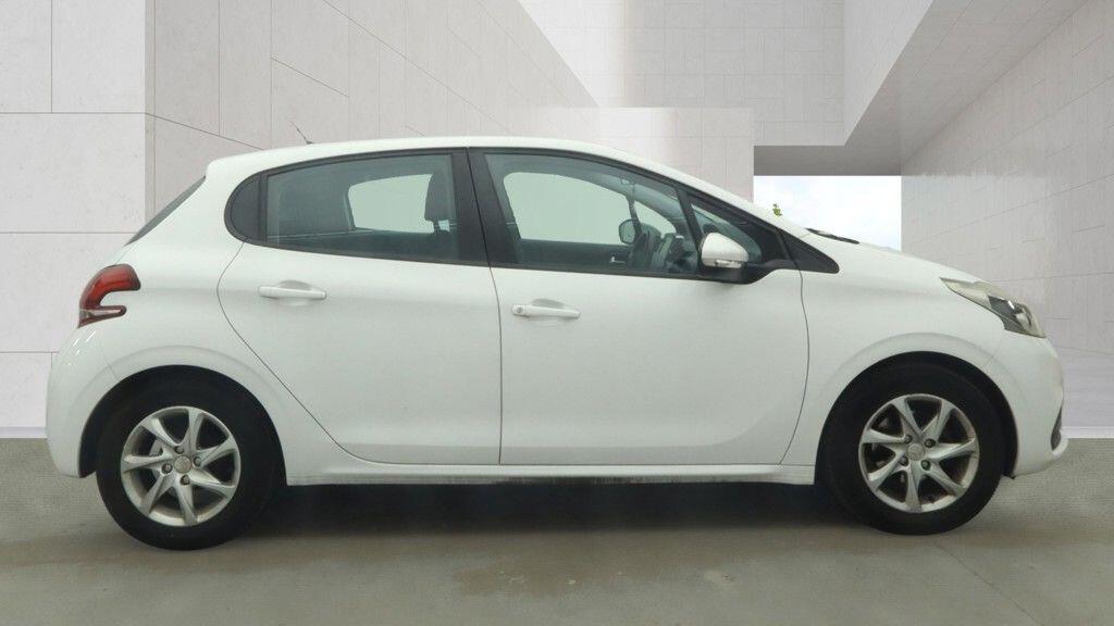 Peugeot 208 2016 - Cars