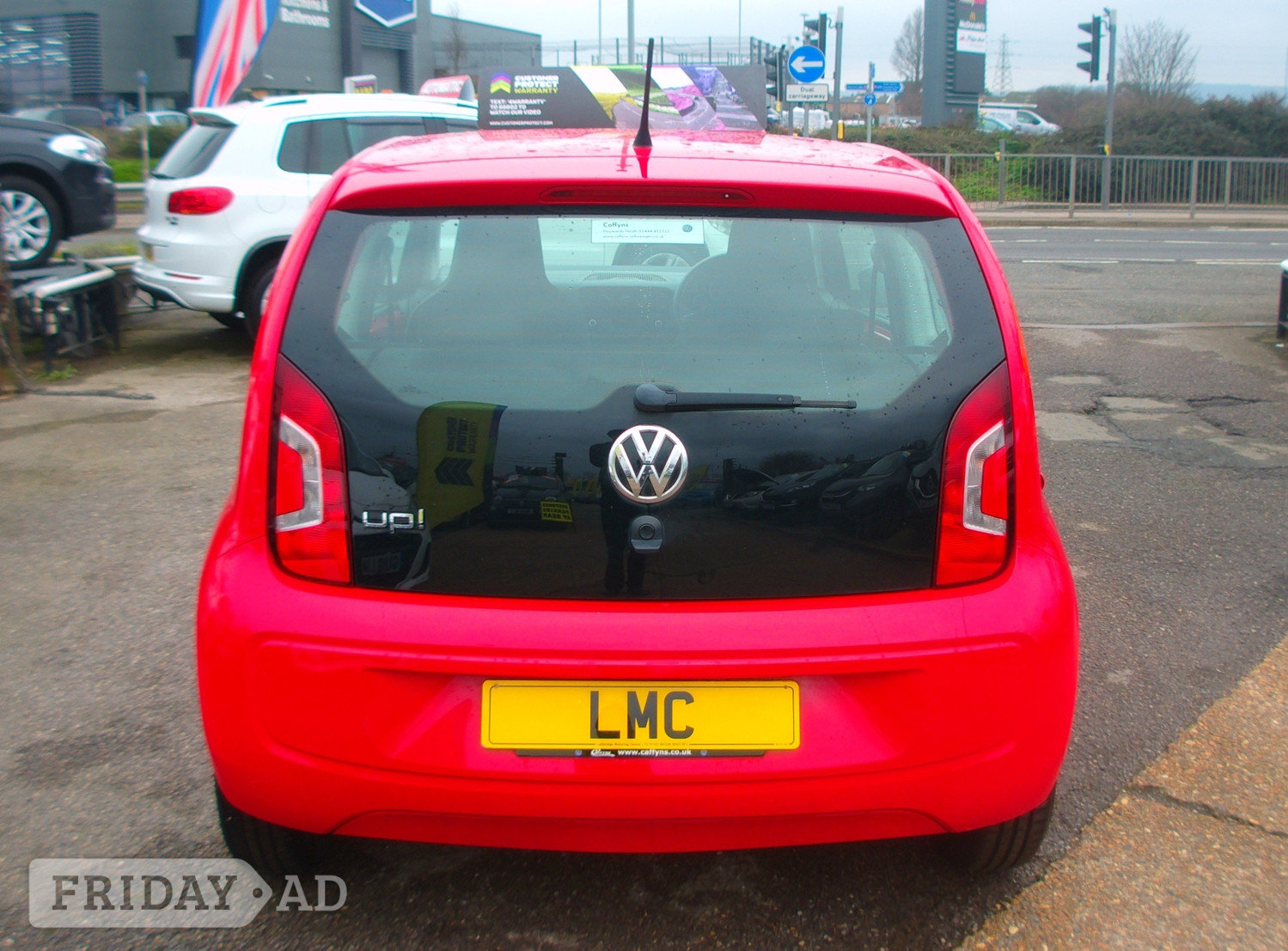 Volkswagen UP! 2014 - Cars