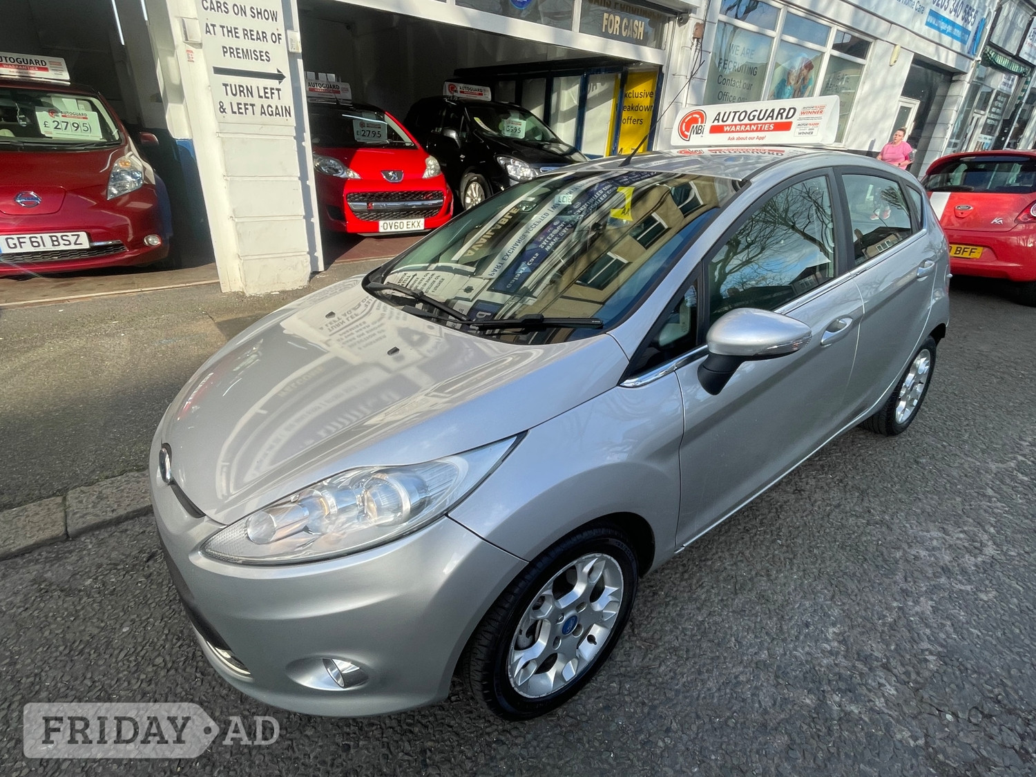 Ford Fiesta 2012 in Sutton