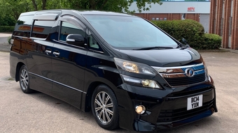 Toyota Vellfire 2014