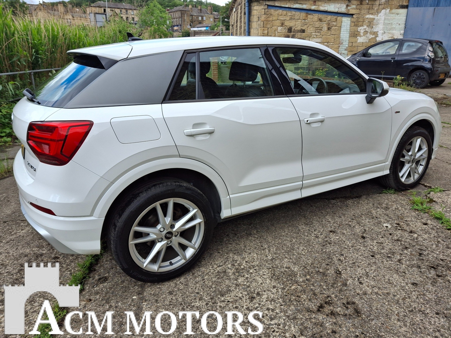 [ berth ]Audi Q2