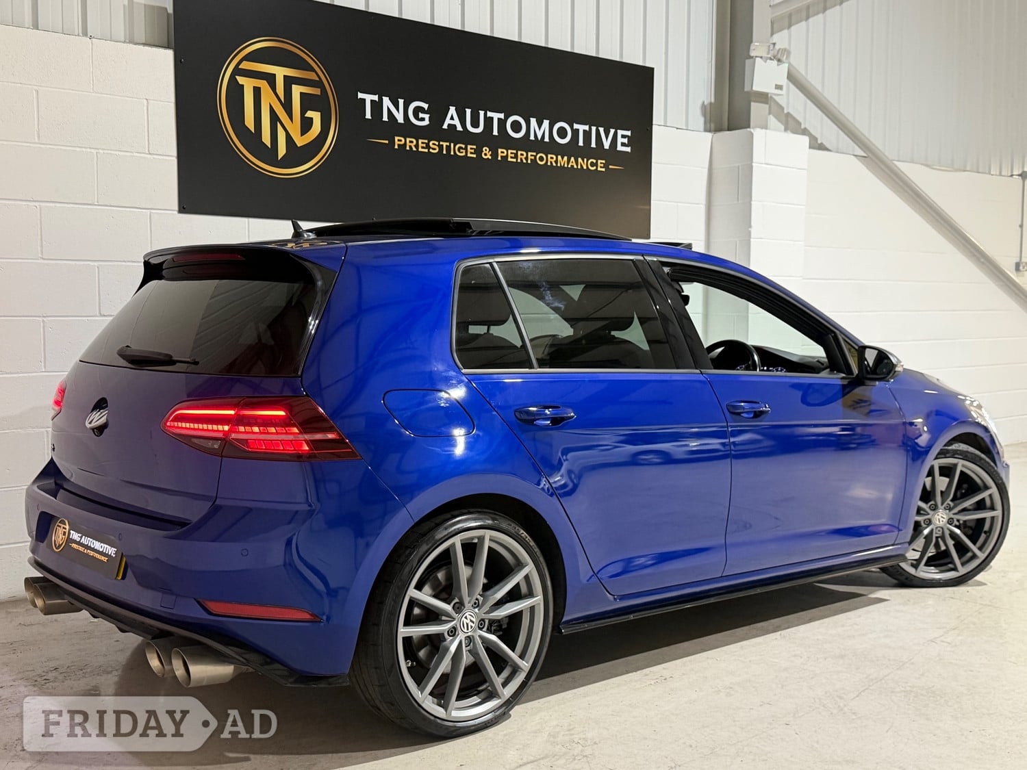 Volkswagen Golf 2019 - Cars