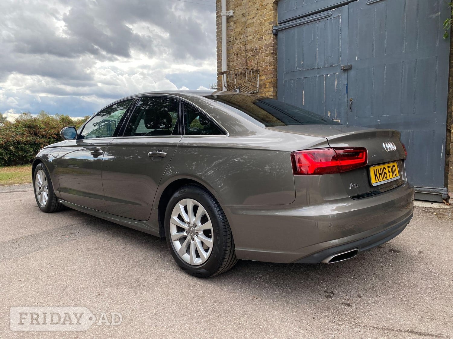 Audi A6 Saloon 2017 - Cars in Uxbridge