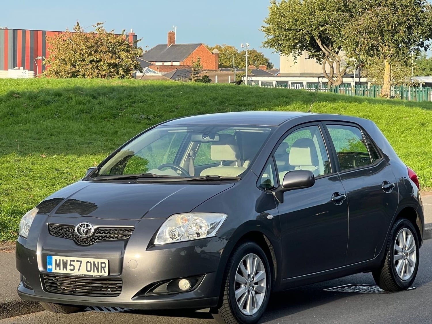 Toyota Auris 2008 - Cars in Birmingham