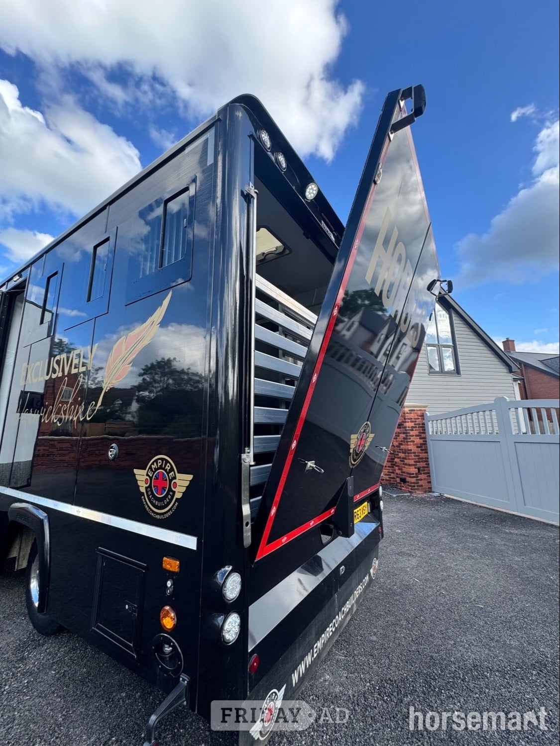 Empire Extreme Man Horsebox - Trailers & Horseboxes in Lapworth