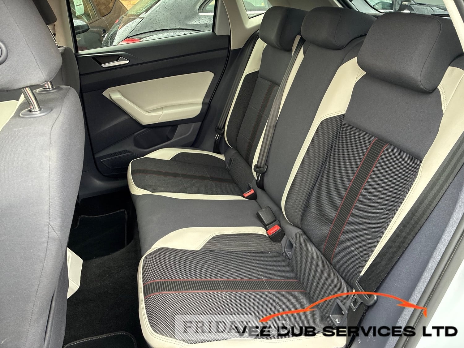 Volkswagen Polo 2018 - Cars