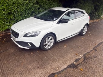 Volvo V40 Cross Country 2013