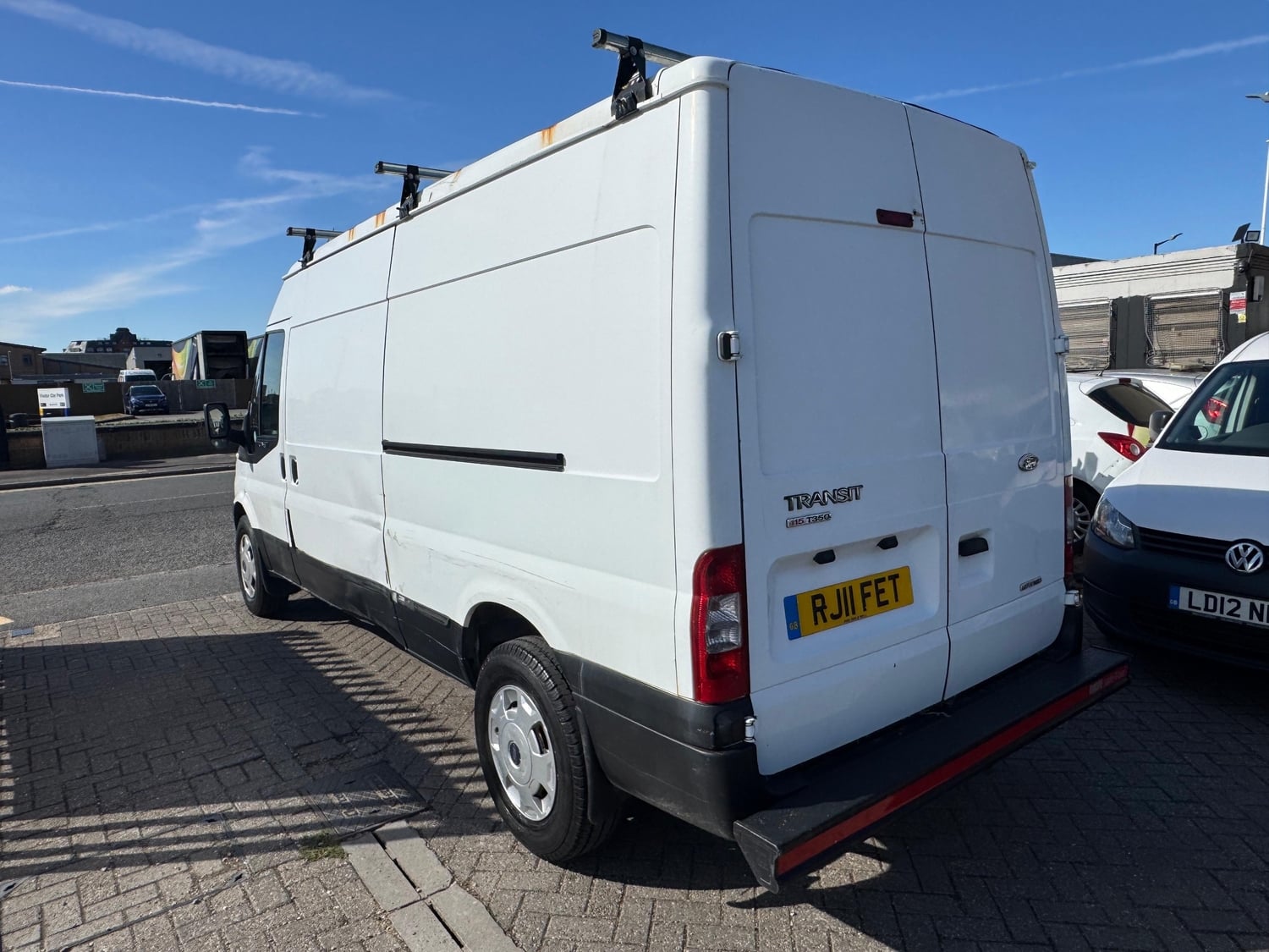 [ berth ]Ford Transit
