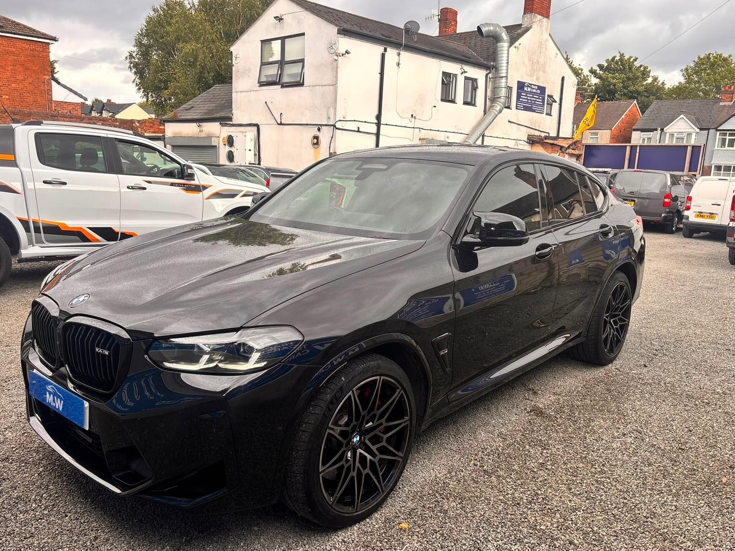 [ berth ]BMW X4 M