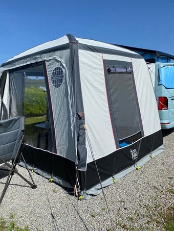 Isabella Air Awning and tunnel for VW Campervan (X-Tension)