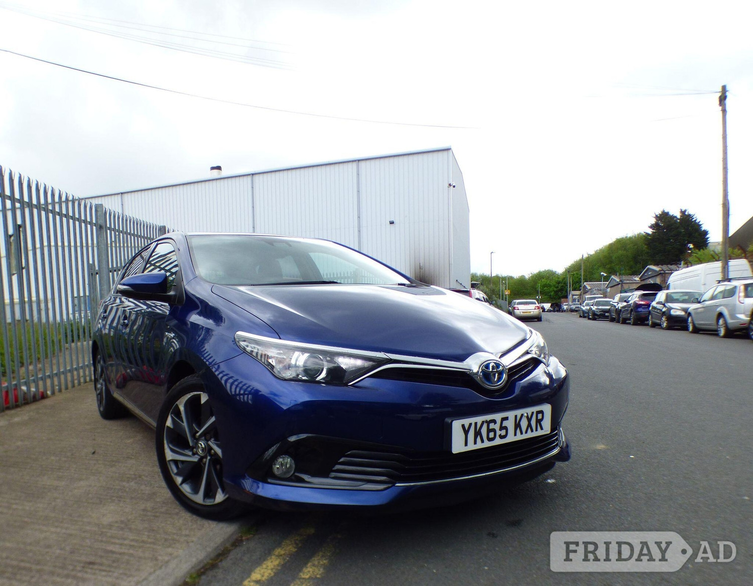 Toyota Auris 2015 in Bradford