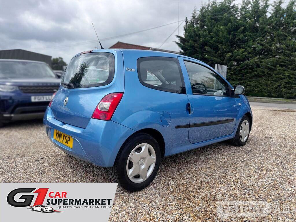 Renault Twingo 2011 - Cars in Leighton Buzzard
