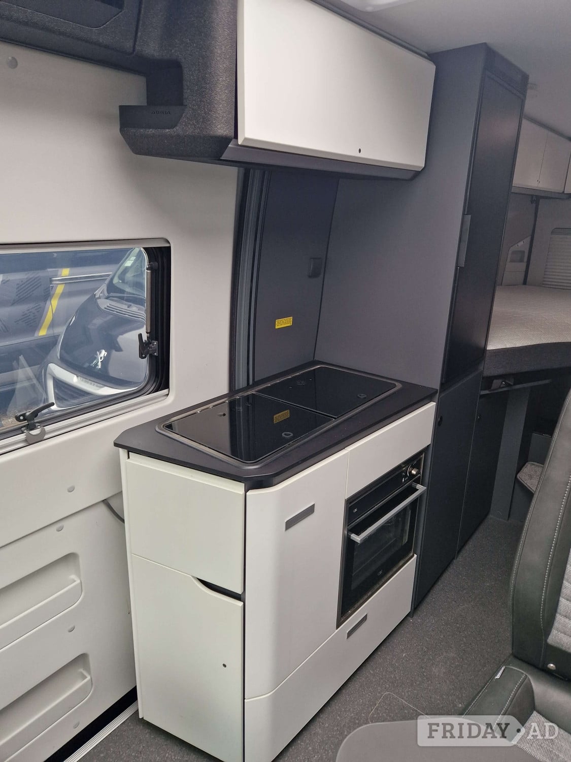 [2 berth ]Adria Twin Supreme 640 SLB