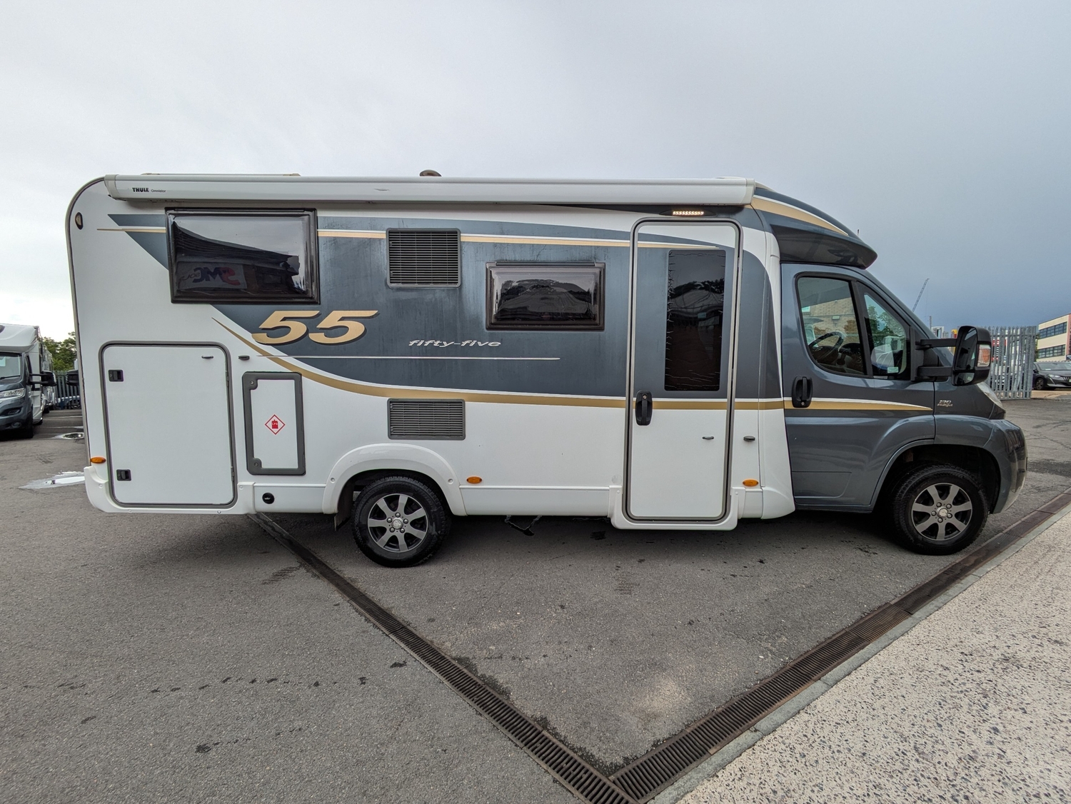 Burstner Nexxo T690 G Bracknell