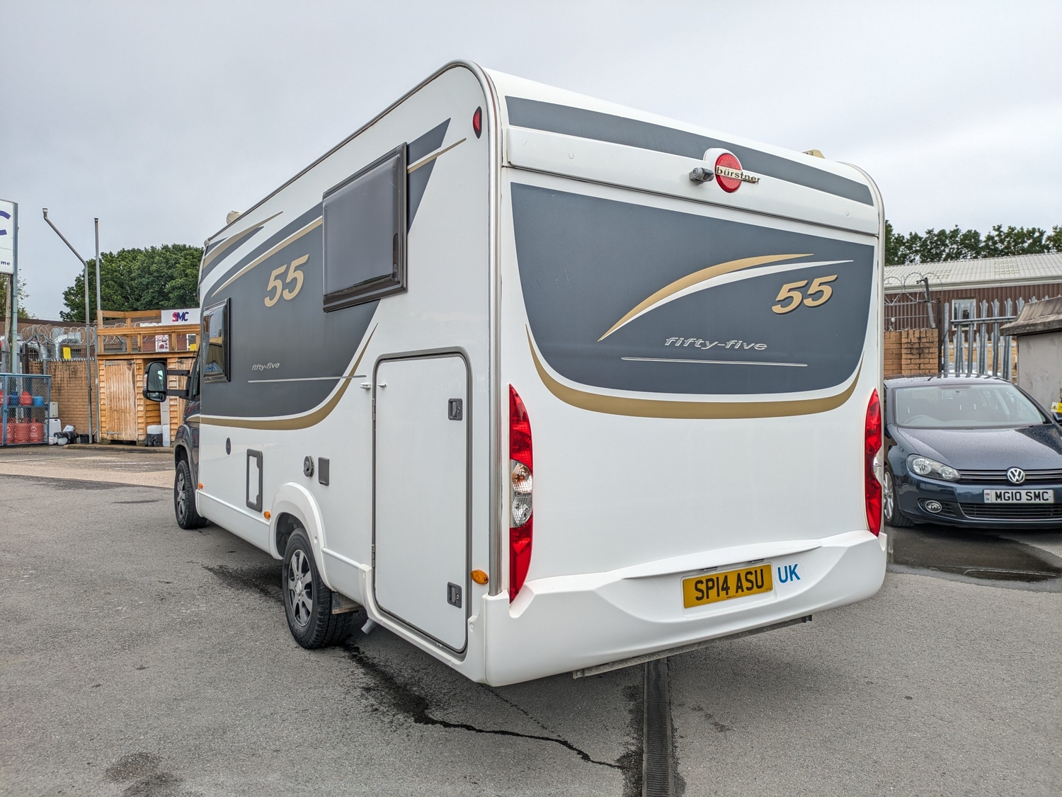 Burstner Nexxo T690 G 2014 - Motorhomes & Caravans in Bracknell