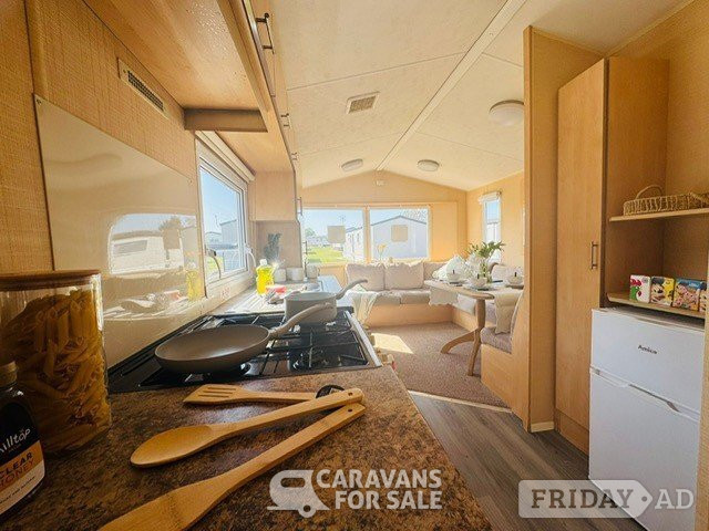 Willerby Magnum 2010 for sale in Dovercourt