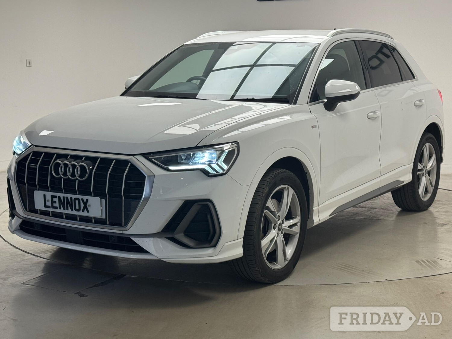 [ berth ]Audi Q3