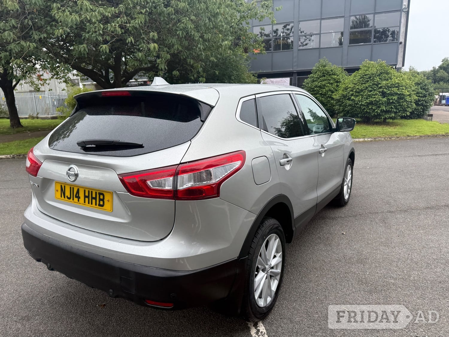 Nissan Qashqai 2014 - Cars in Livingston