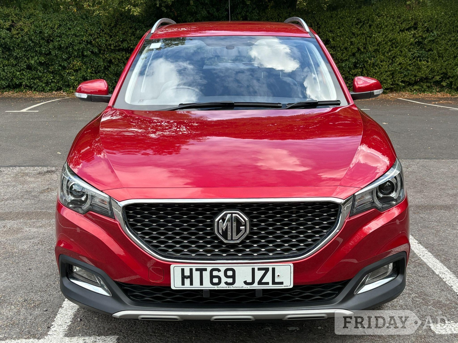 MG ZS East Molesey