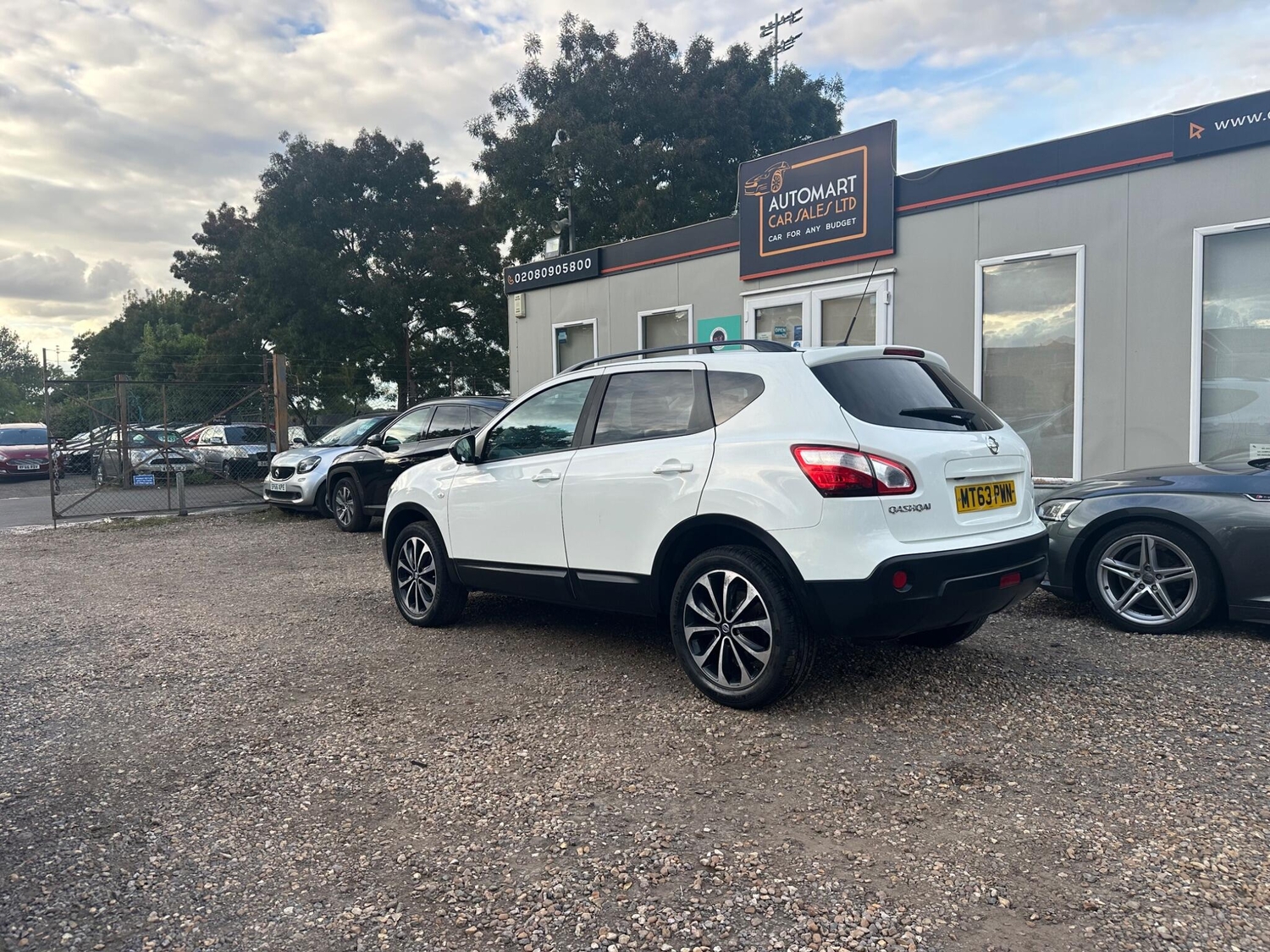 Nissan Qashqai 2013 - Cars in Sunbury-On-Thames