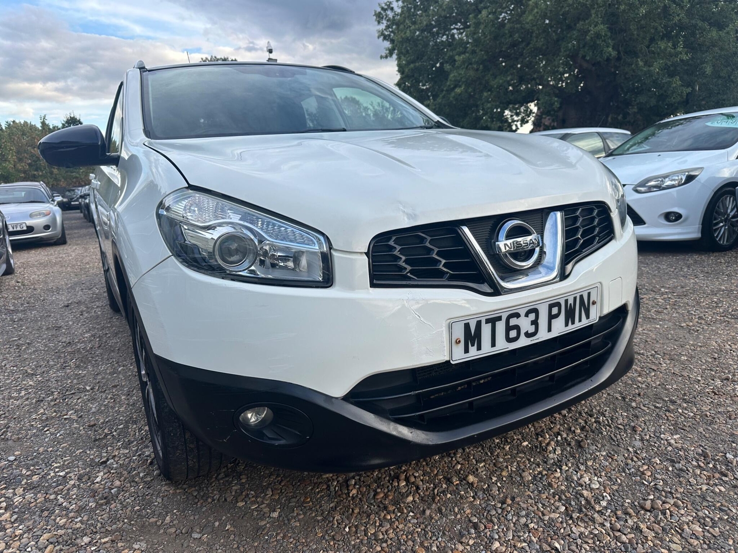 Nissan Qashqai 2013 - Cars