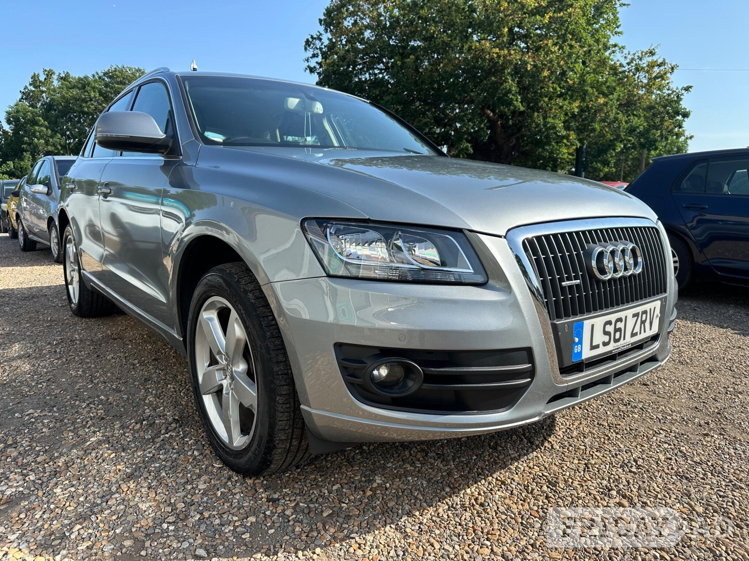 Audi Q5 2011 in Sunbury-On-Thames