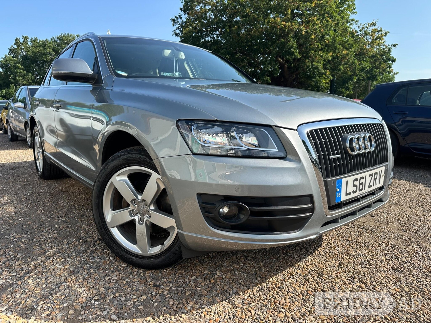 Audi Q5 2011 - Cars