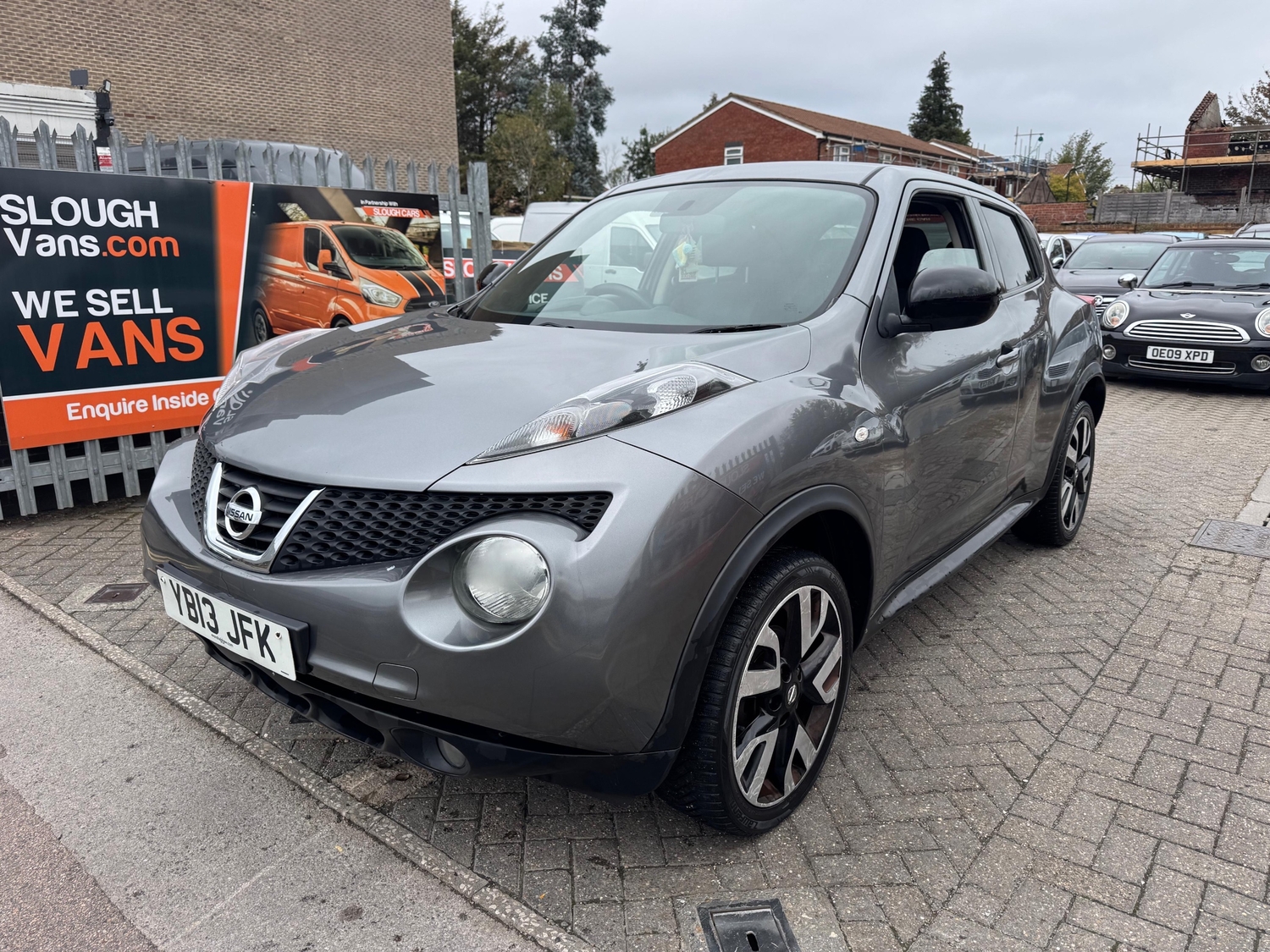 Nissan Juke Slough