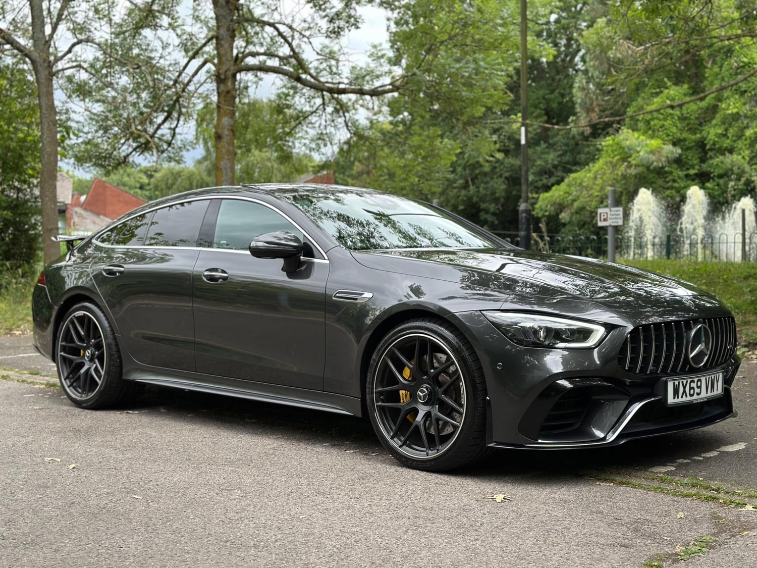 Mercedes-Benz AMG GT 2019 - Cars in Uxbridge