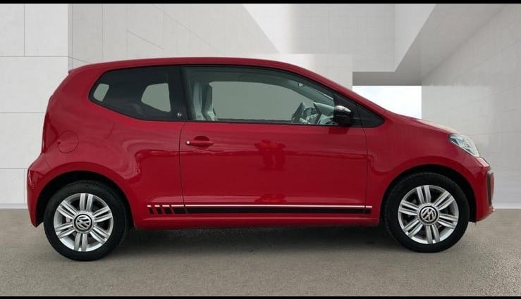 Volkswagen UP! 2016 - Cars in Swansea