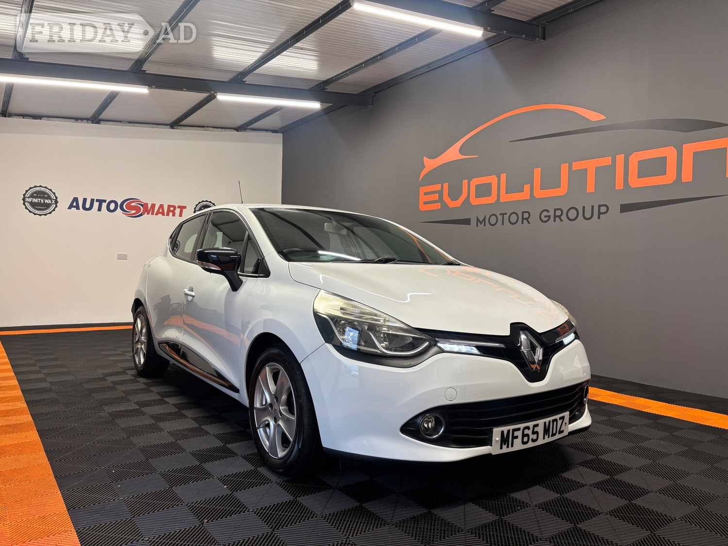 Renault Clio 2015 - Cars in Lochgelly