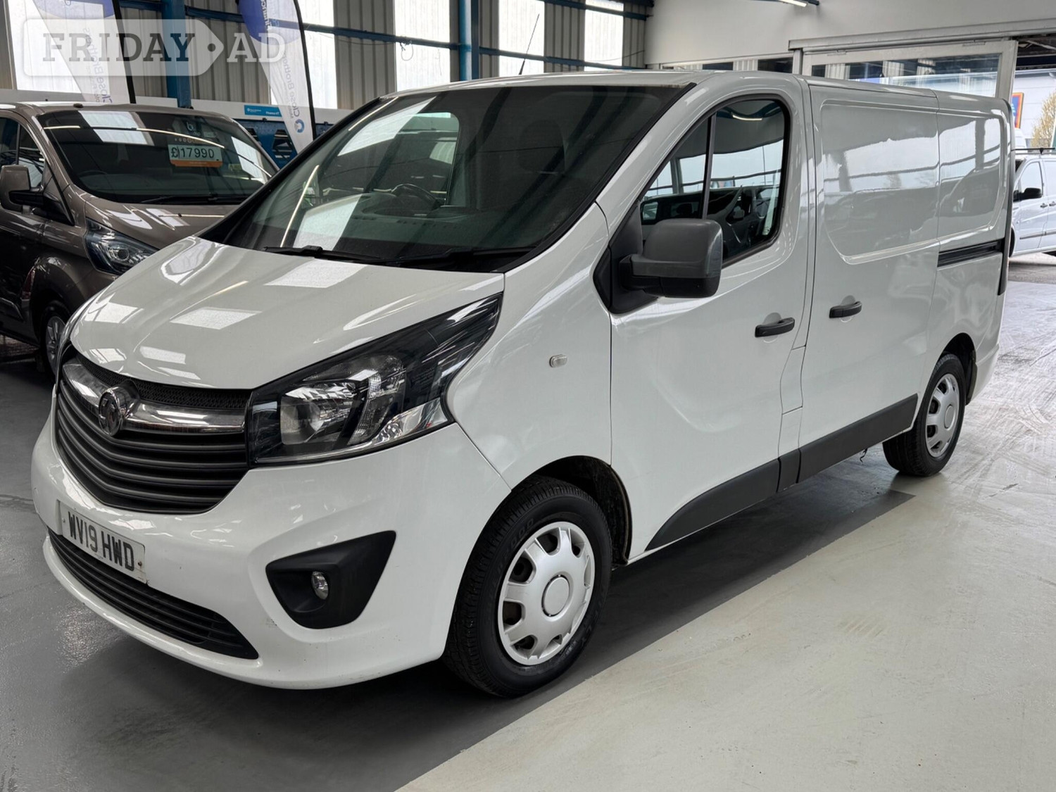 [ berth ]Vauxhall Vivaro
