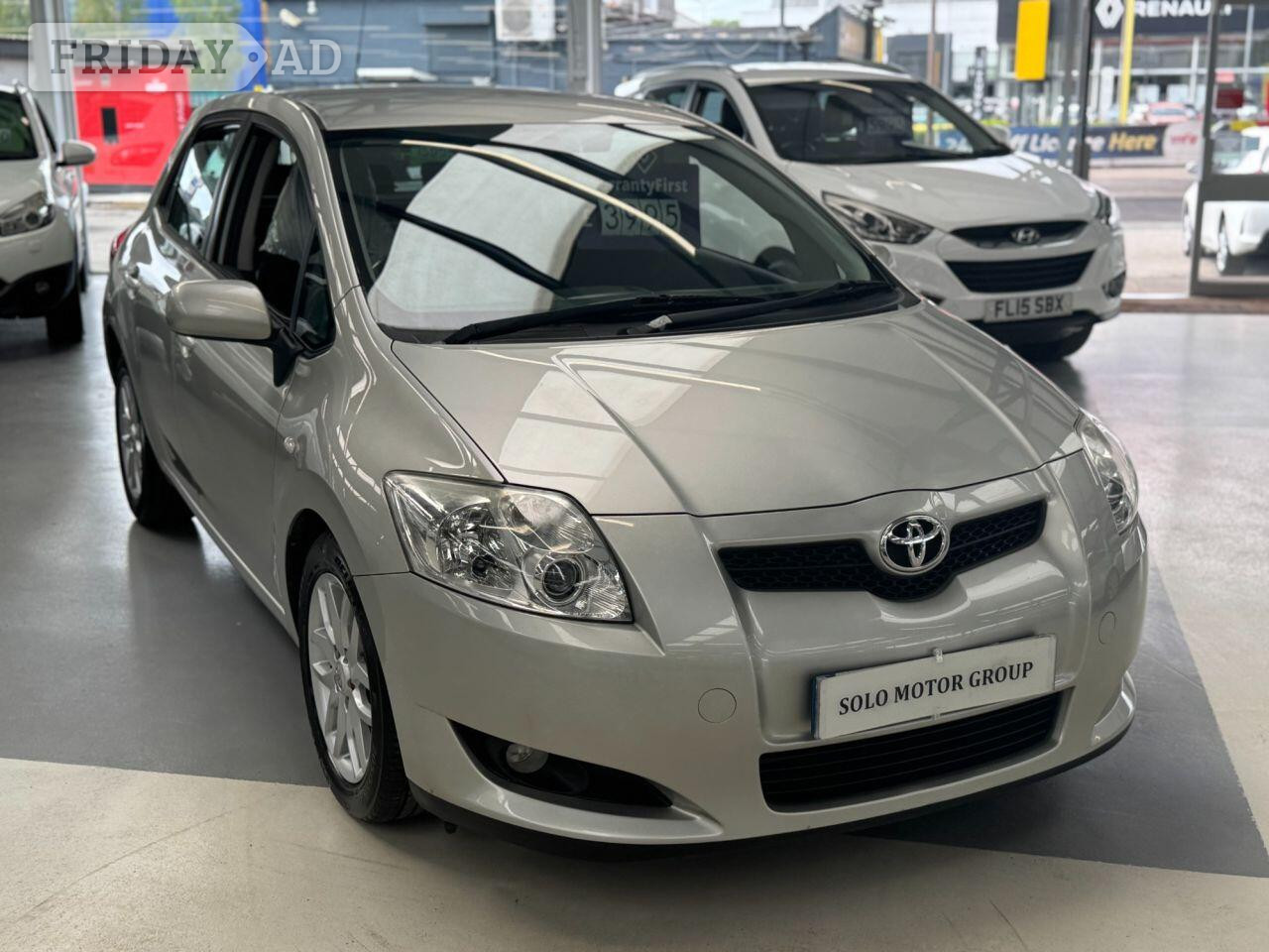 Toyota Auris 2008 - Cars