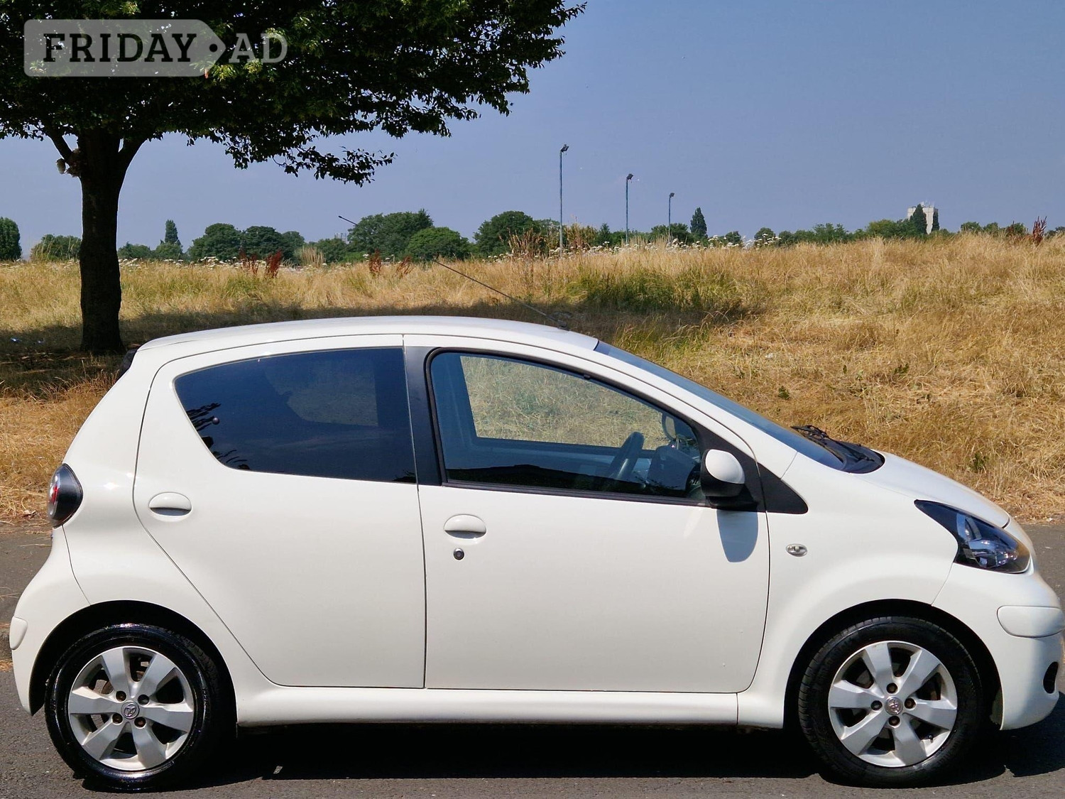 Toyota Aygo 2012 - Cars