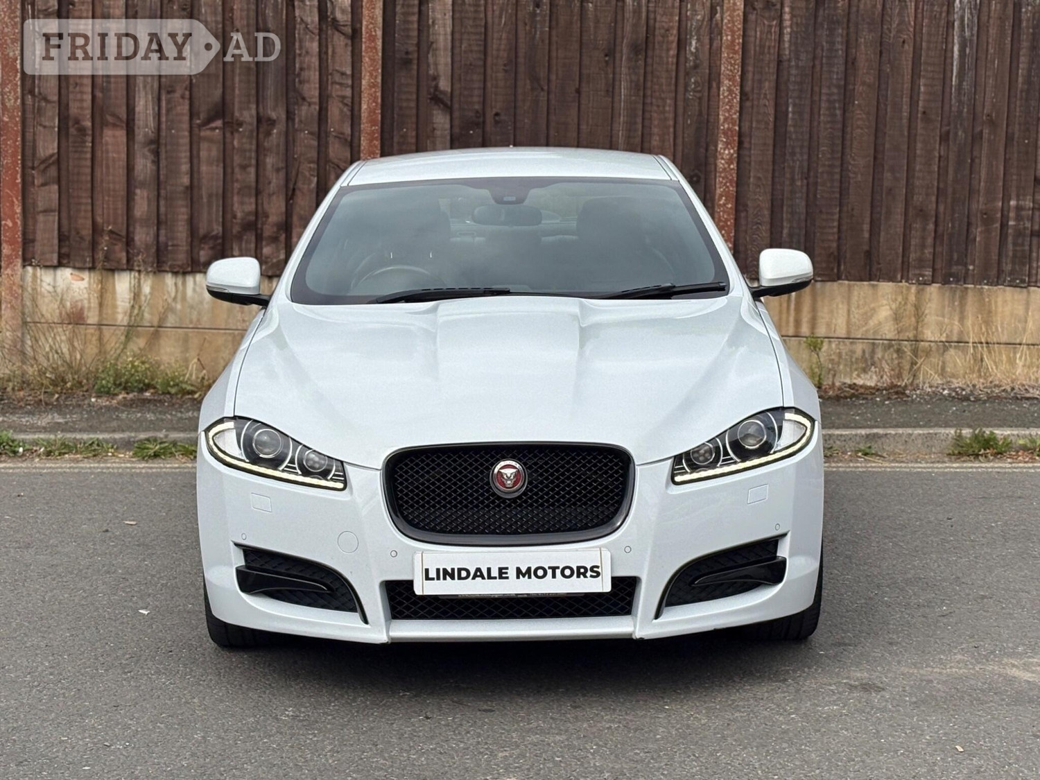 Jaguar XF Oldham