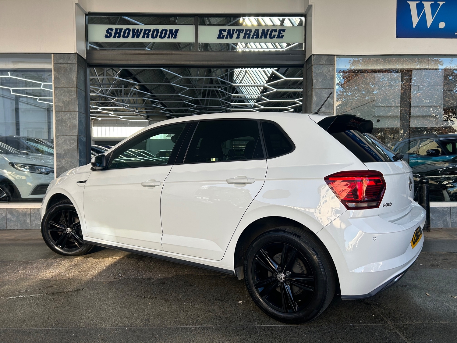 Volkswagen Polo 2018 - Cars