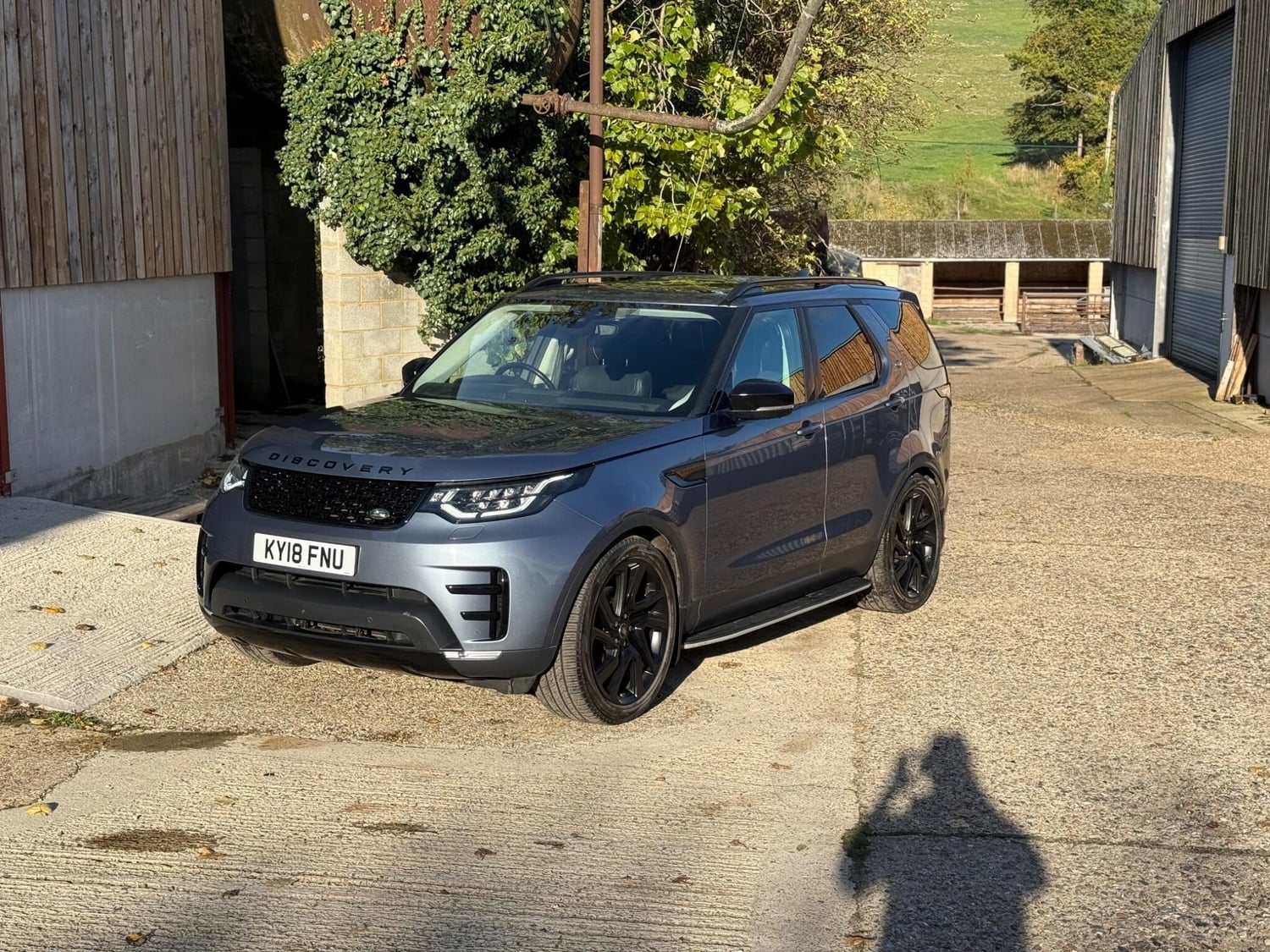 [ berth ]Land Rover Discovery