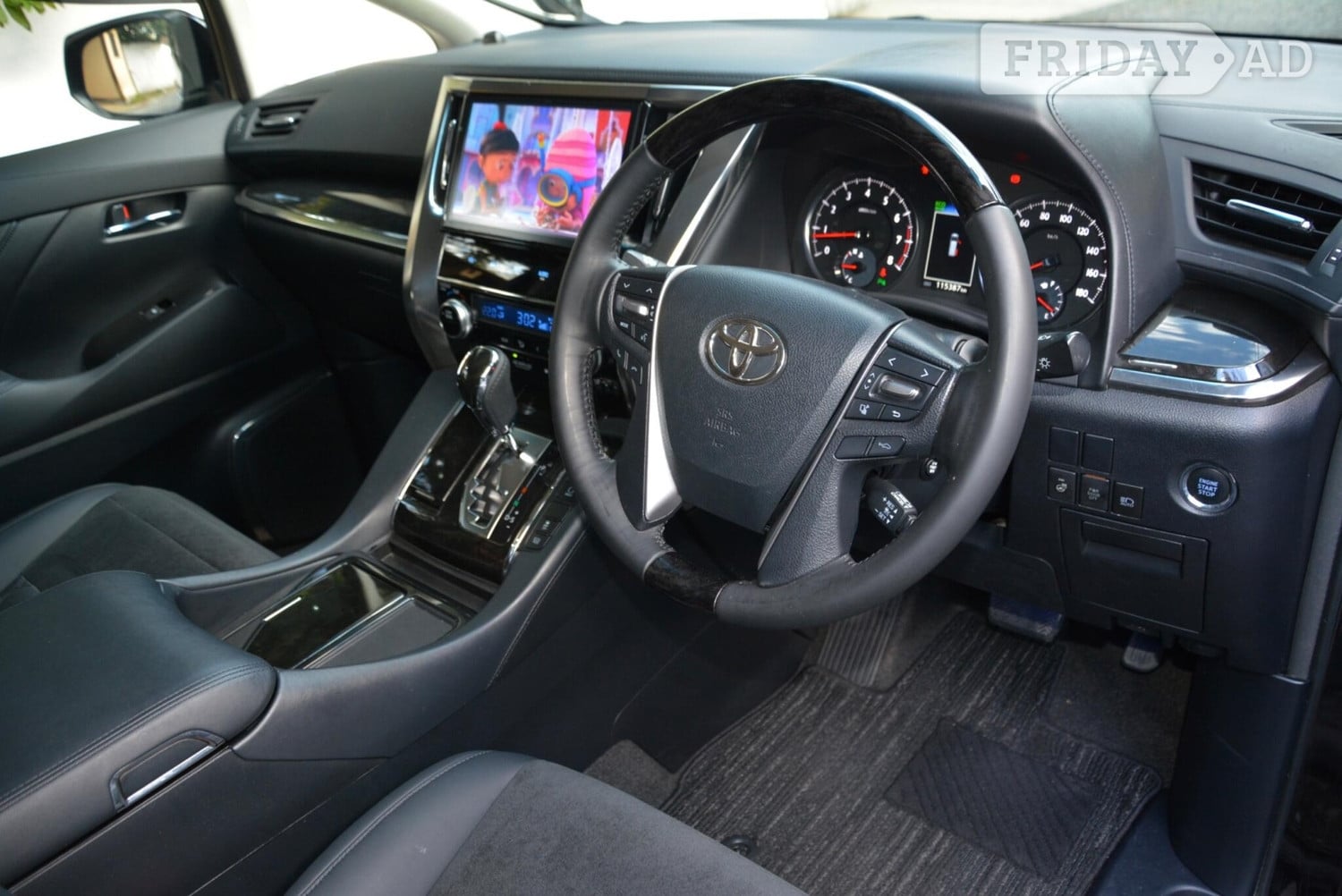 Toyota Vellfire Chingford