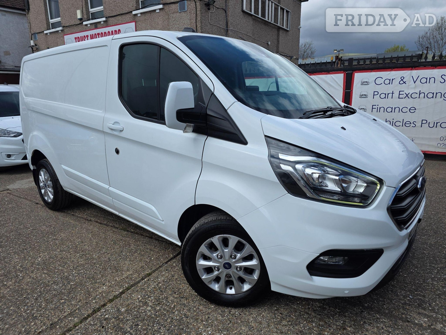 Ford Transit Custom 2020 in Hounslow