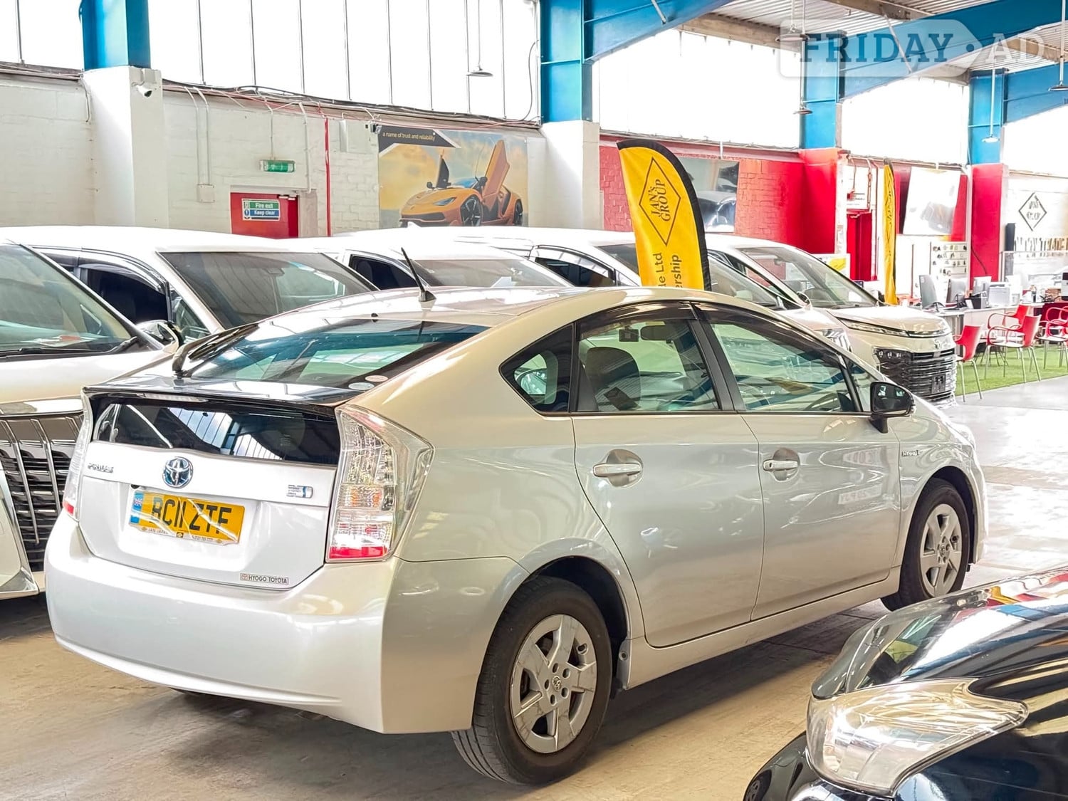 [ berth ]Toyota Prius