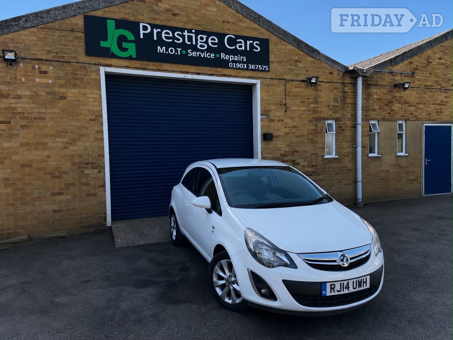 Vauxhall Corsa 2014 in Worthing