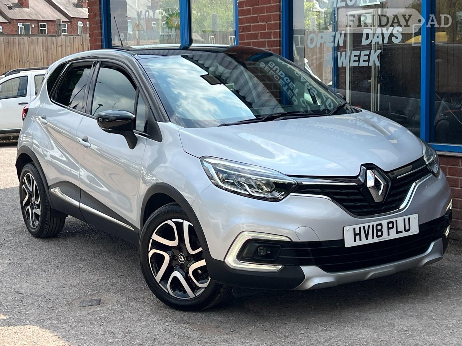 Renault Captur 2018 - Cars