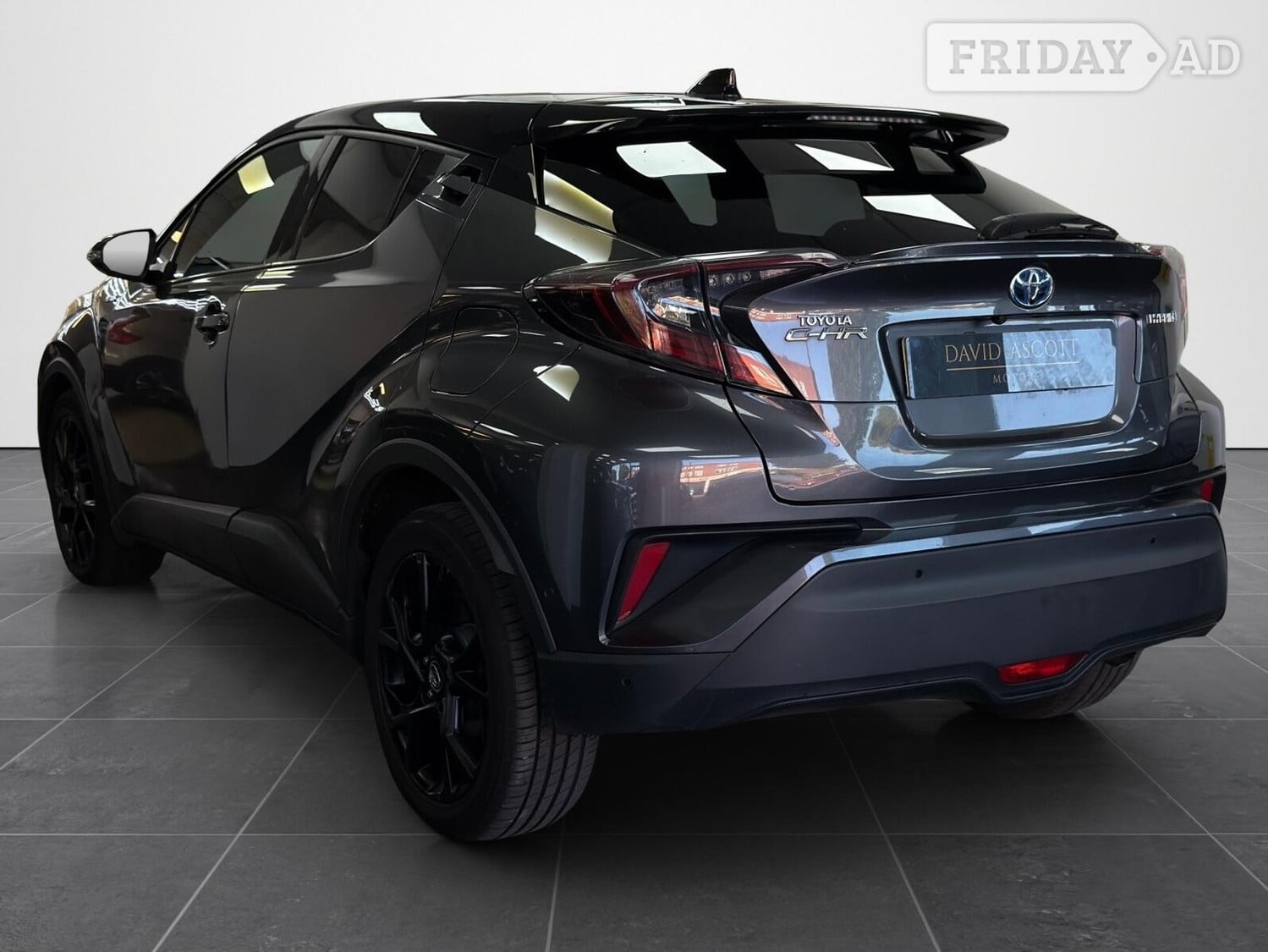 [ berth ]Toyota C-HR