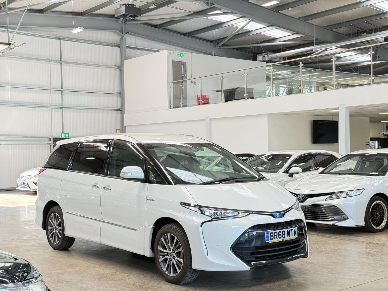 Toyota Estima 2018 in Birmingham