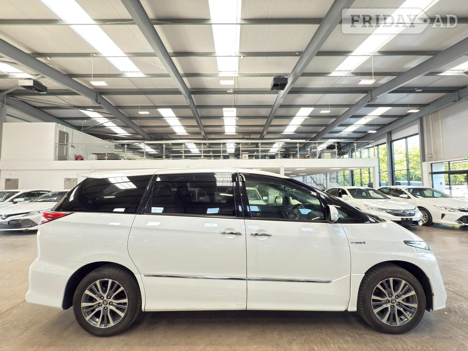 Toyota Estima 2018 - Cars