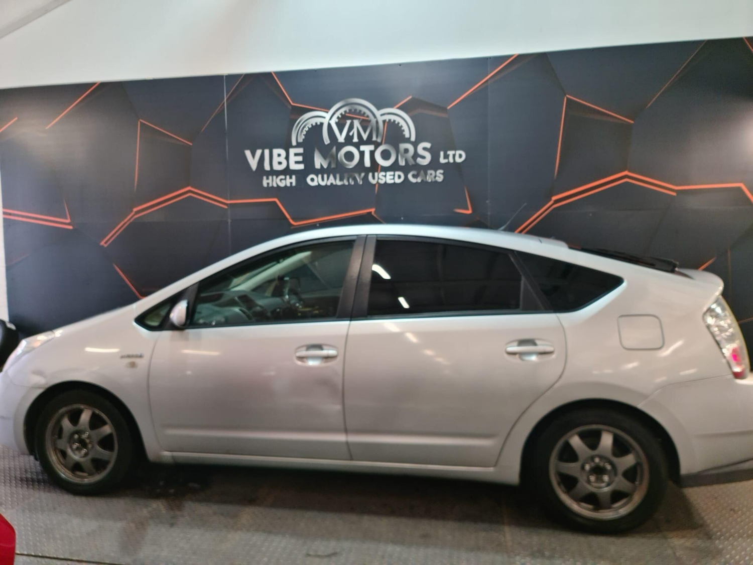 Toyota Prius 2006 - Cars